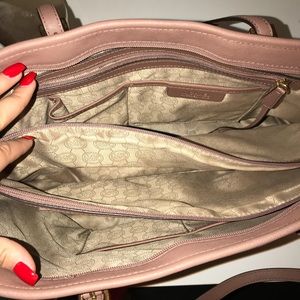 Dusty Rose Michael Kors Purse